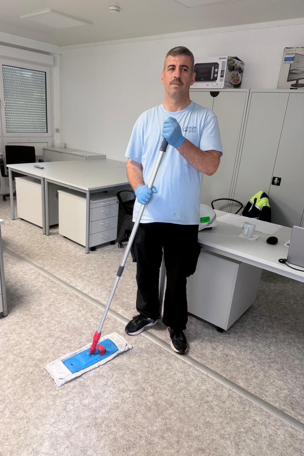 Gründliche Reinigungsarbeiten durch Hom Reinigung Service in Völklingen und Saarland